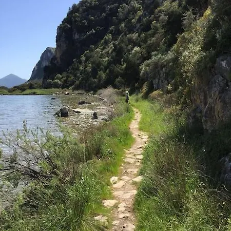 Original Stone Cottage, 4km, Wifi, Max 6p Fonissa